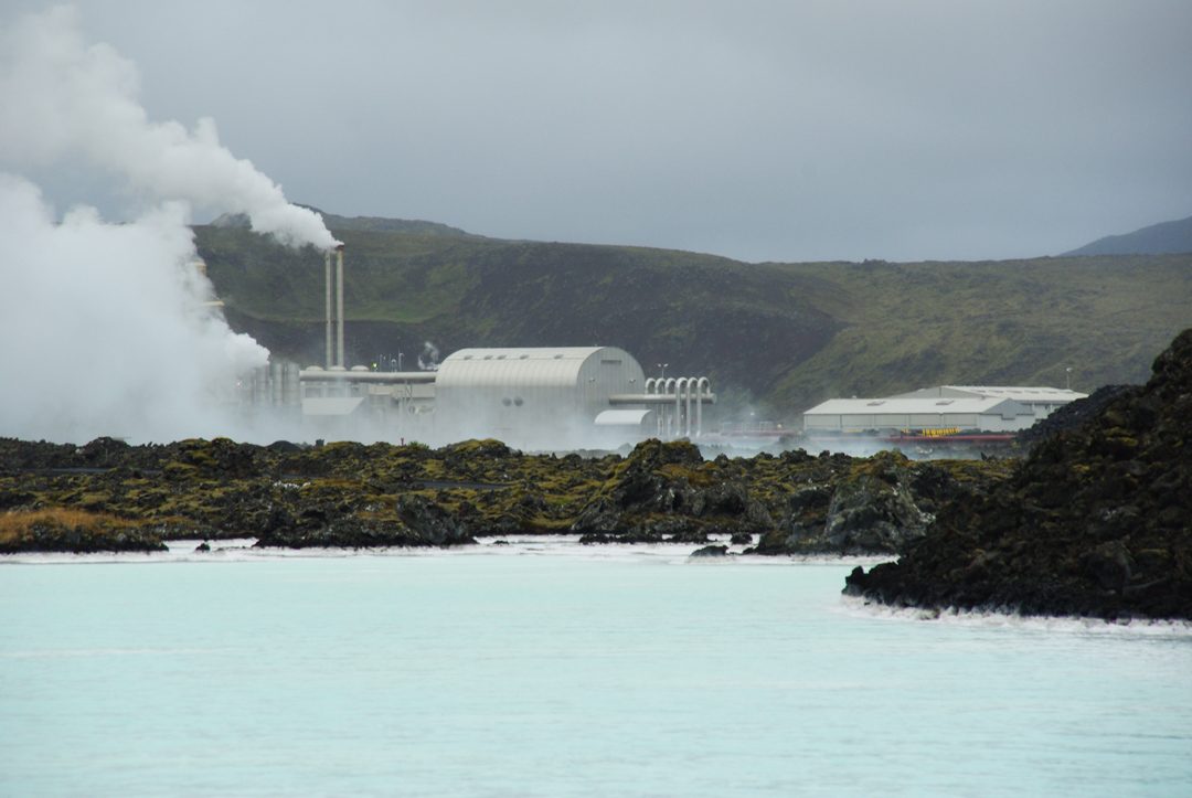 centrale géothermique située près du Blue Lagoon - Islande