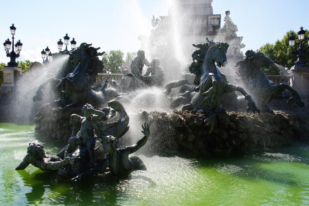 fontaine du monuments des Girondins - Bordeaux