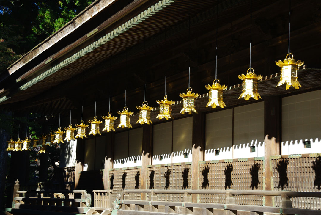 lanternes - temples de Koya-San