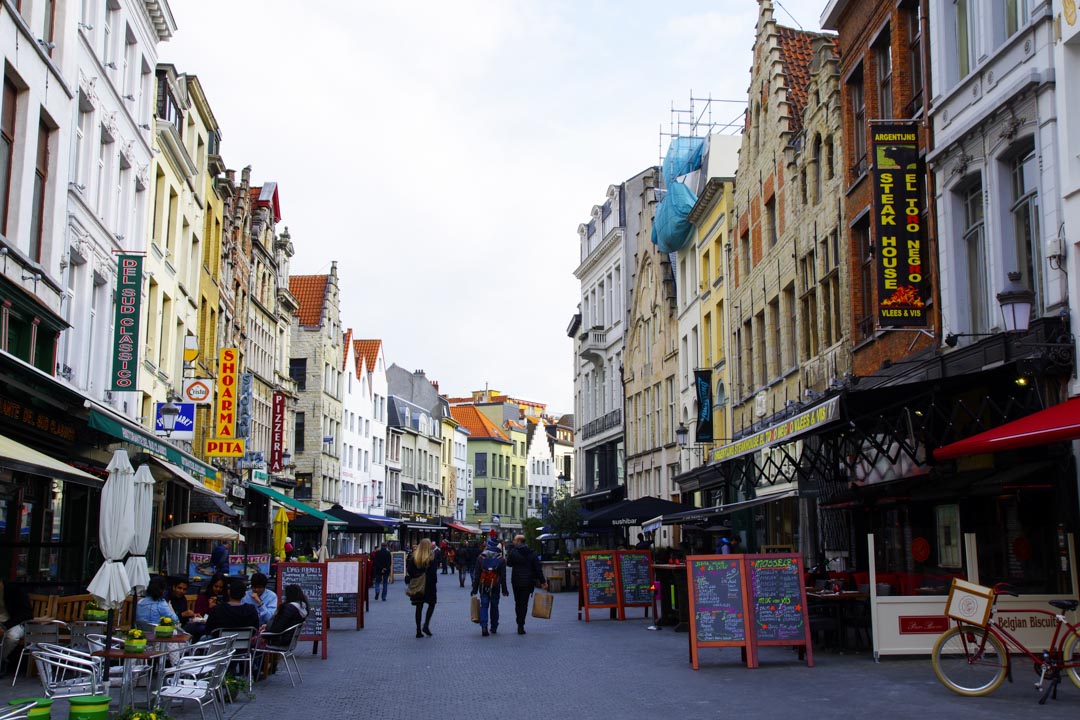 rue pietonne du centre historique d'Anvers