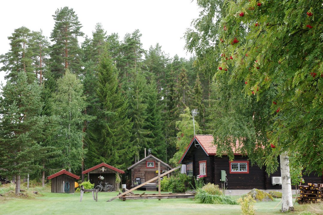maisons traditionnelles suédoises en dalécarlie