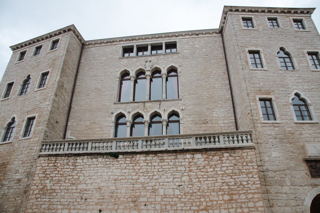 Palais de Bale dans l'Istrie en Croatie