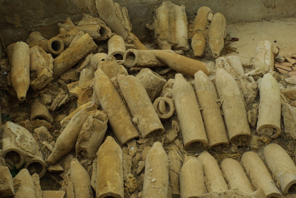 Bouteilles retrouvées dans les fouilles de Morgantina - Sicile