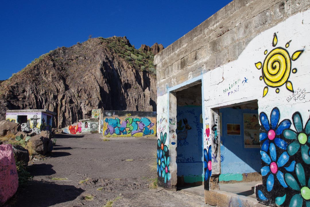 street art sur des batiments abandonnés
