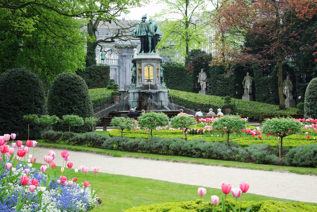 place du petit sablon - bruxelles