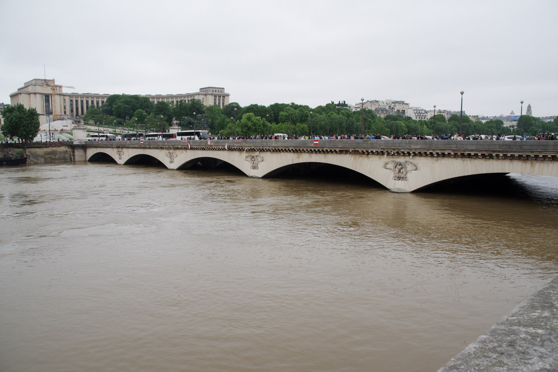 crue de la seine au pont de l'Alma