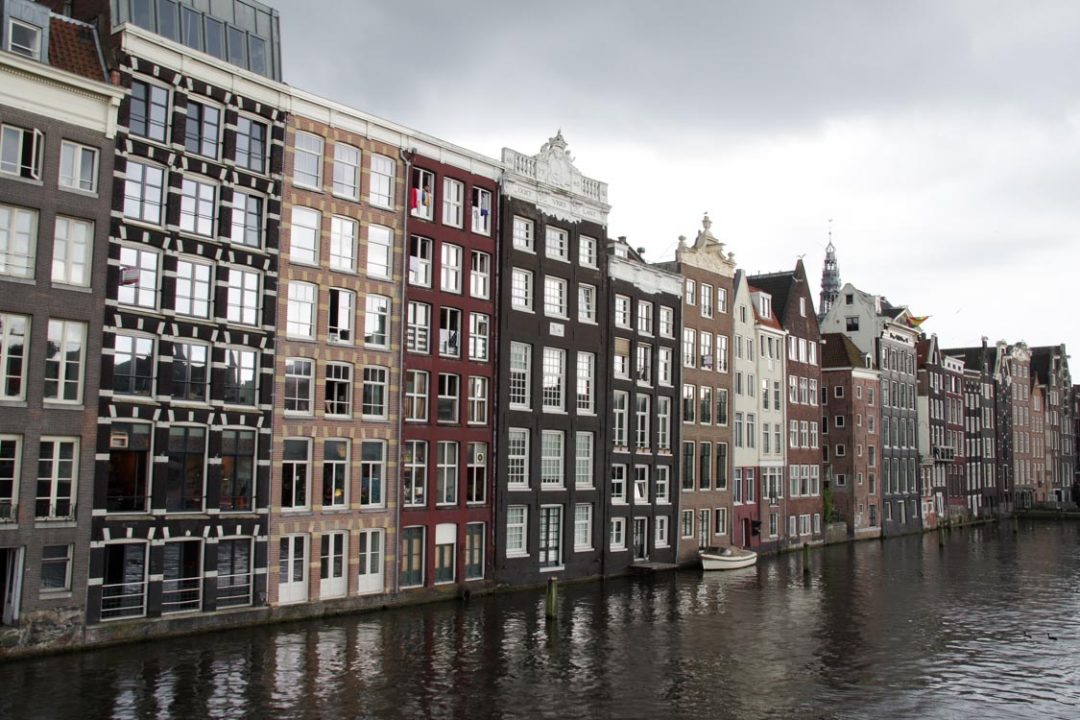 Facades du centre historique d'Amsterdam