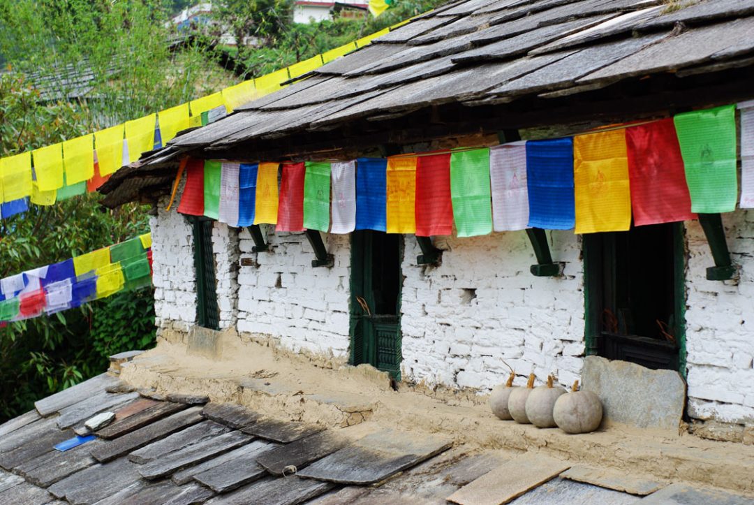 Moulins à Prières d'un temple bouddhiste - Annapurnas - Népal