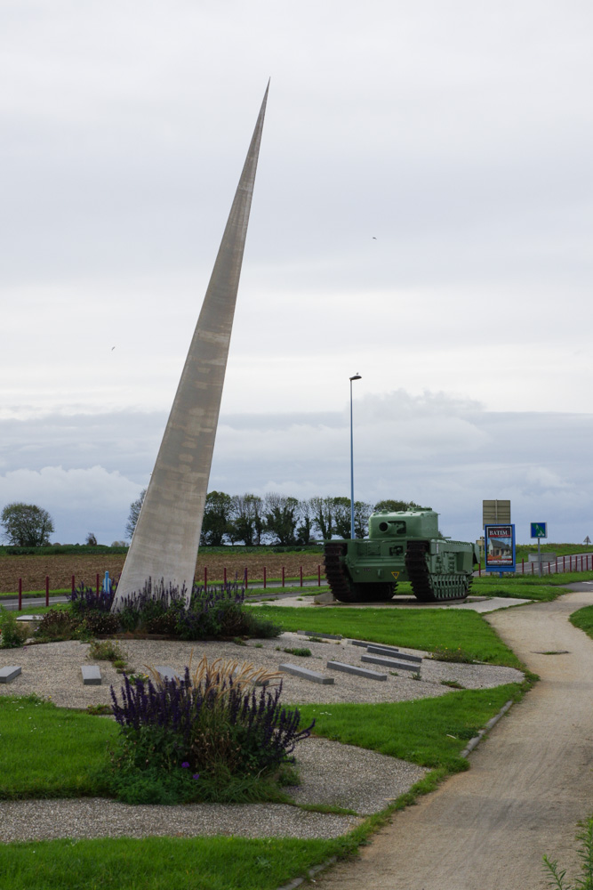 Monument en mémoire du débarquement - Côte de Nacre