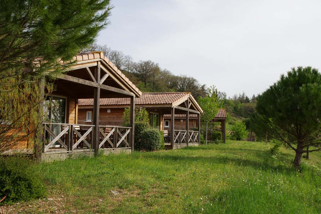 chalet-domaine-saint-esteve les chalets en vois du domaine Saint Esteve