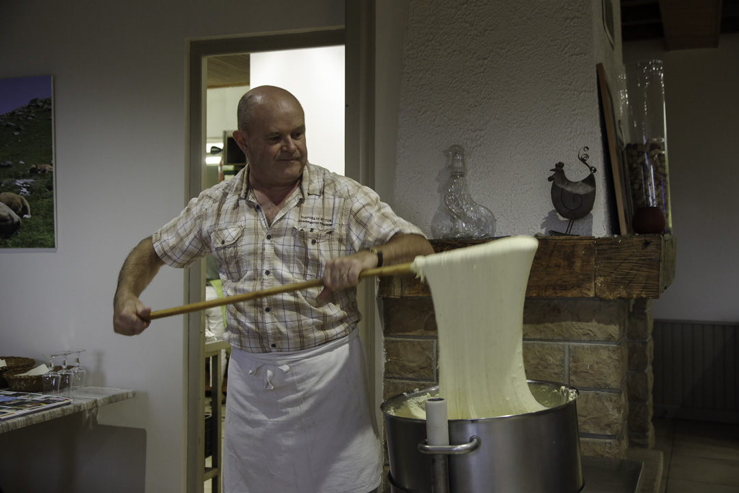 service-aligot Aligot à l'Auberge du Radal