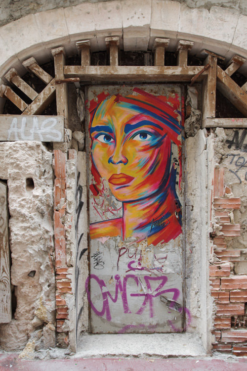 Street art dans le quartier du Panier