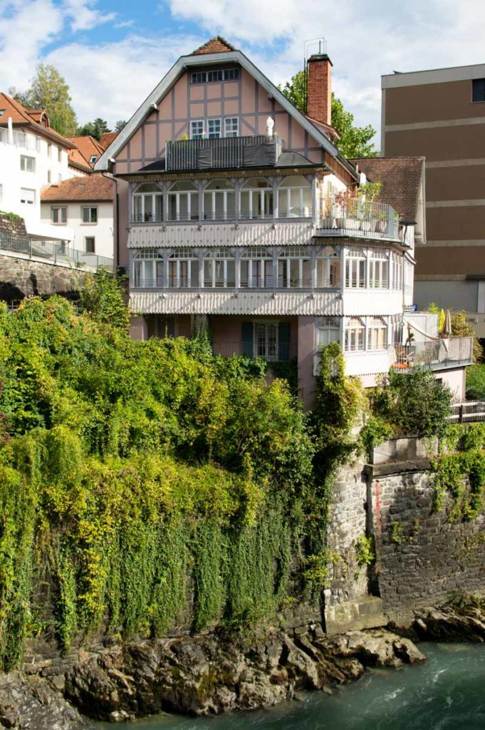 une jolie maison autrichienne au bord de l'Ill à Feldkirch