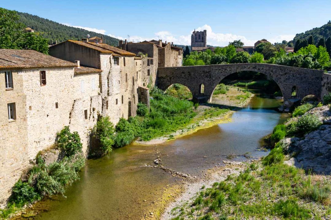 le village de Lagrasse dans l'Aude