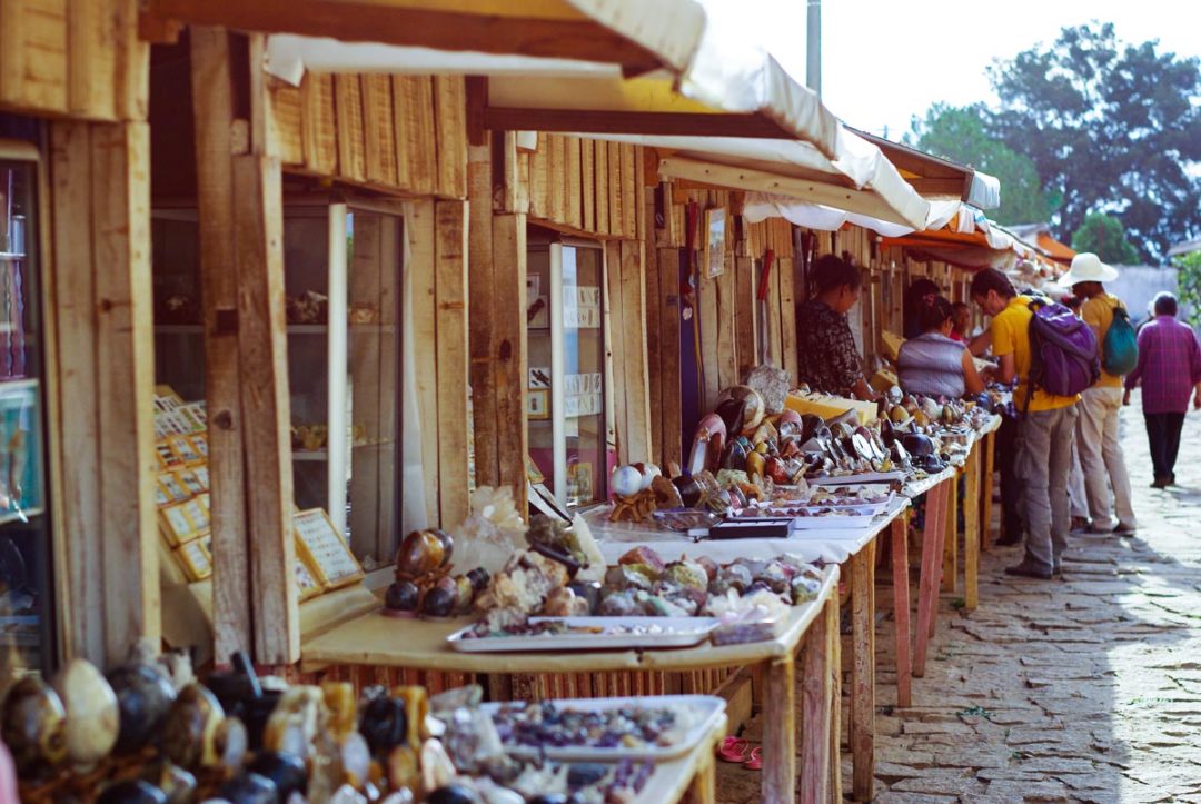 le grand marché de pierres d'Antsirabé