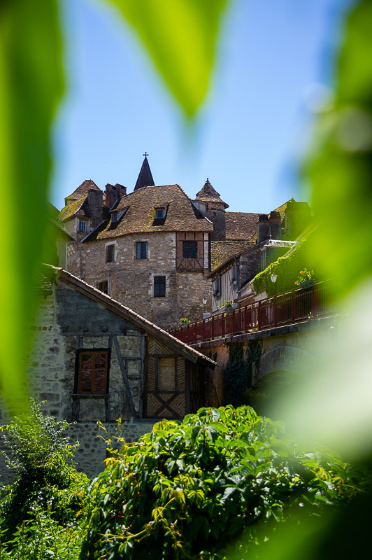 Carennac village médiéval au bord de la Dordogne