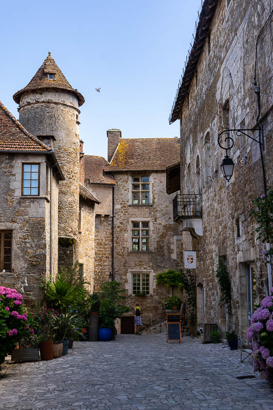 Carennac village médiéval au bord de la Dordogne