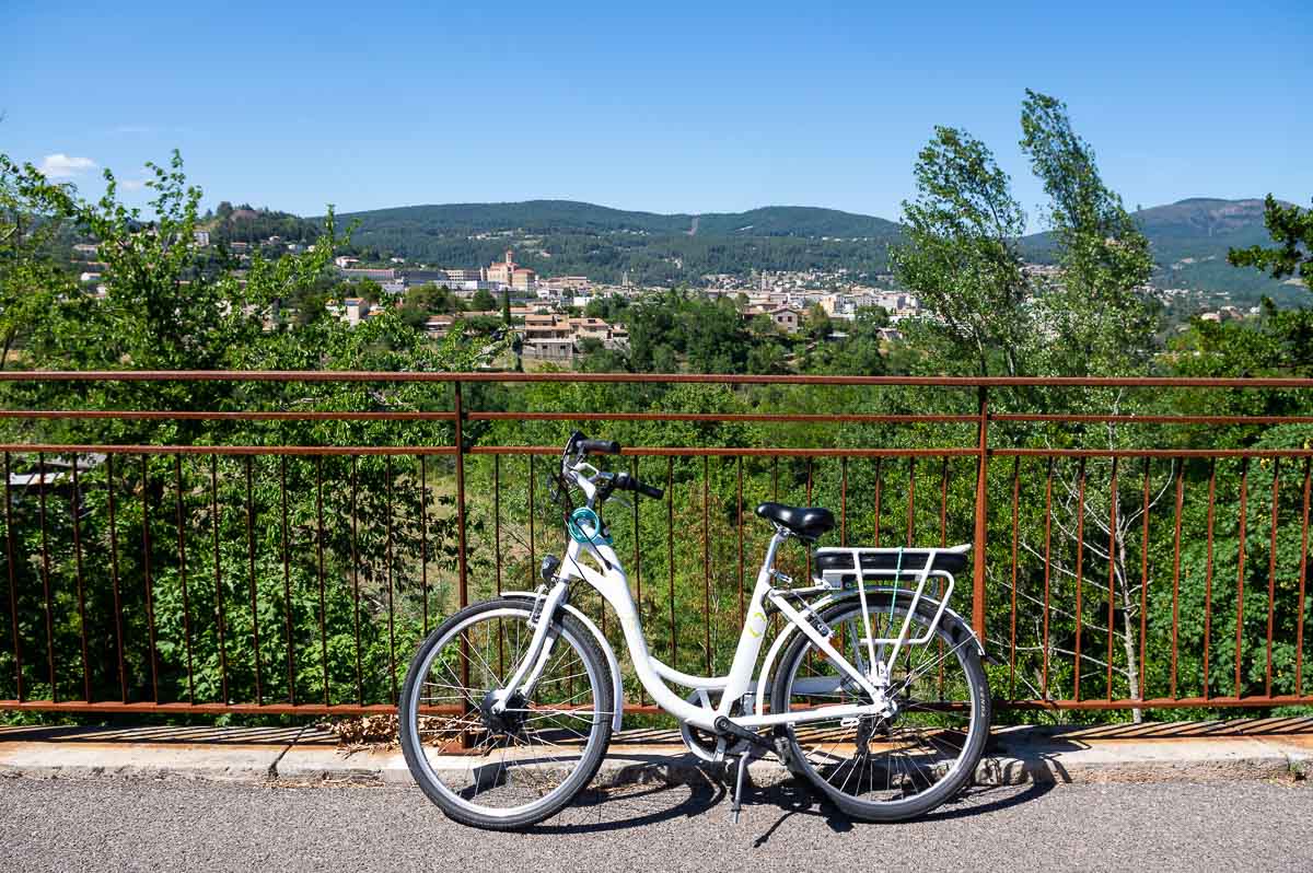 Que faire à Privas et ses environs ? Un week-end sans voiture en centre