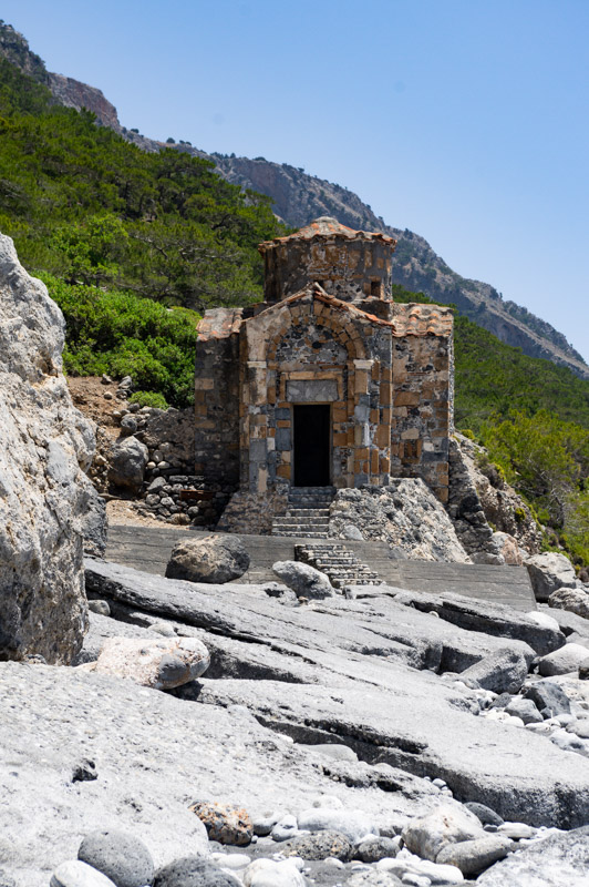 eglise orthodoxe romane Agios Pavlos sur la cote crétoise près d'Agia Roumeli