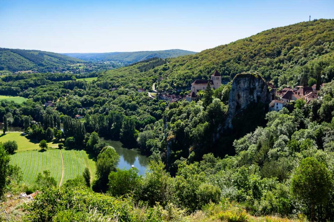 Panorama sur Saint-Cirq-Lapopie et la Vallée du Lot