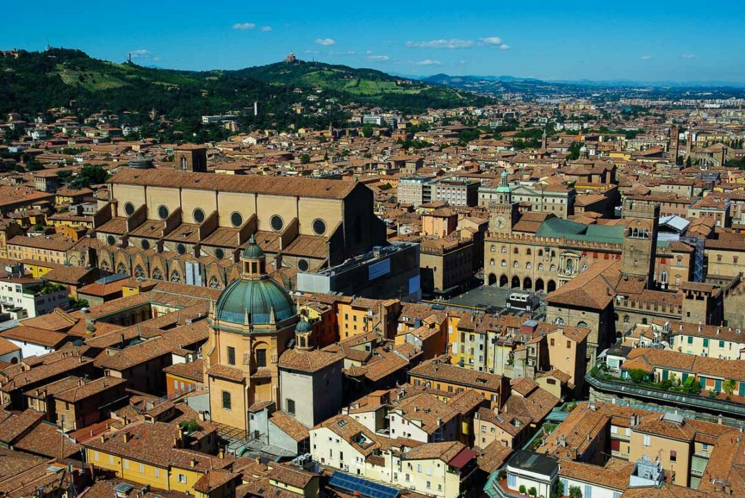 Panorama sur la ville de Bologne