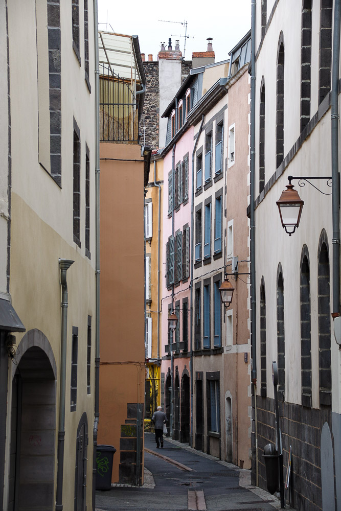 ruelles dans le centre médiéval de Clermont-Ferrand