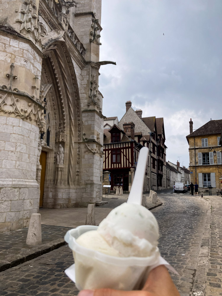 mille et une glaces à Moret-sur-Loing