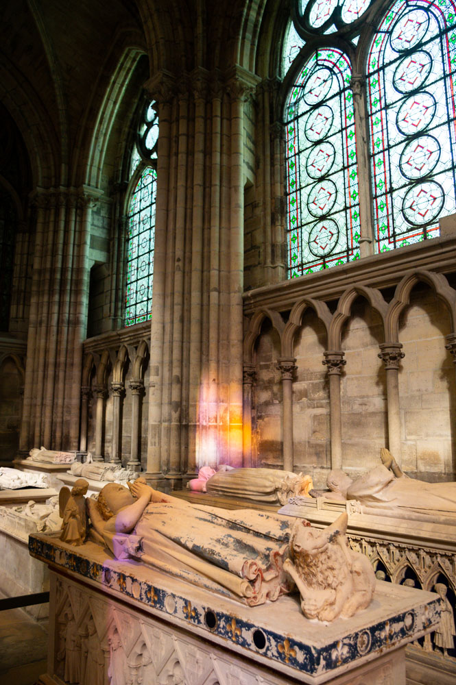 Tombe des rois de France dans la Basilique de Saint Denis