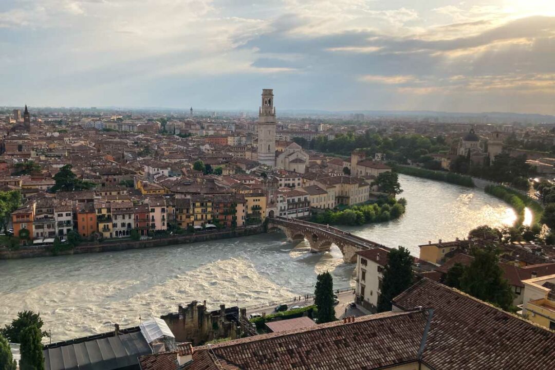 Panorama sur Verone depuis le Castel San Pietro