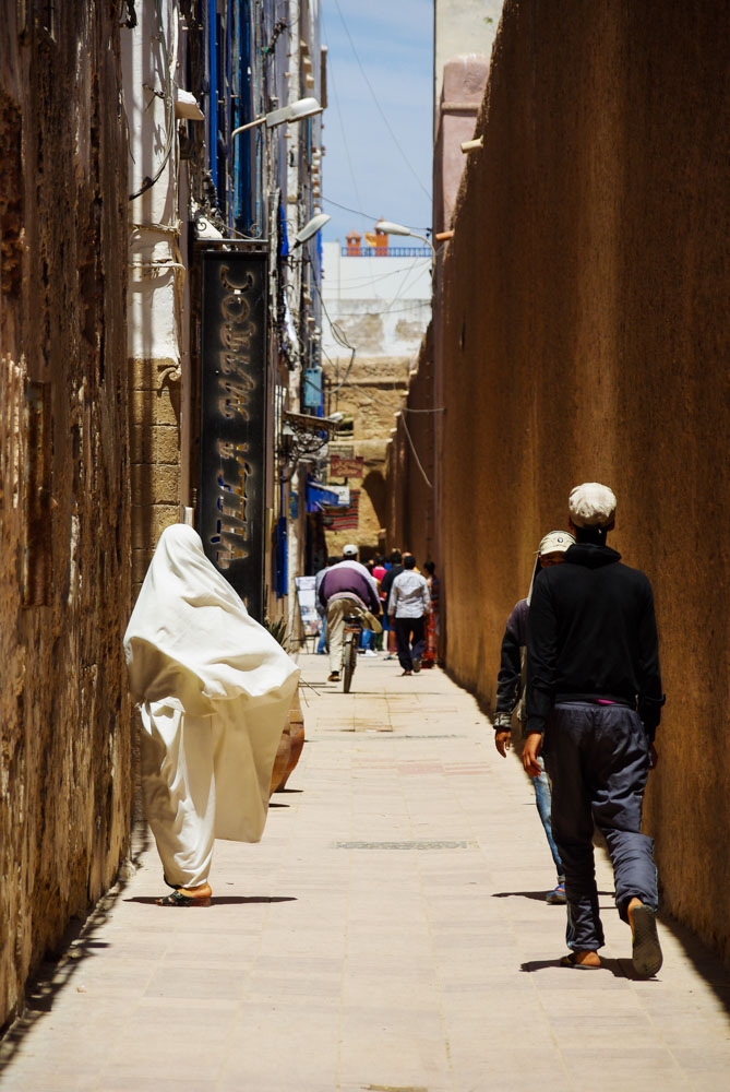 ruelles étroites dans la médina d'Essaouira