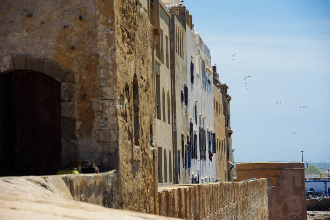les maisons le long des remparts d'Essaouira