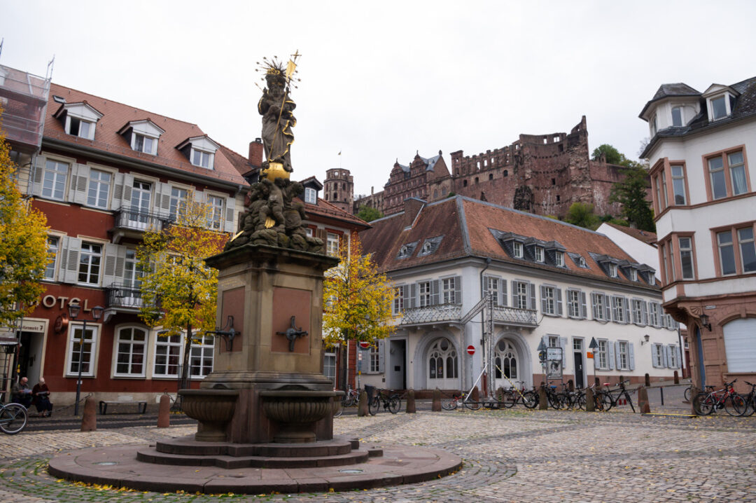 les ruines du château d'Heidelberg qui surplombent le centre historique