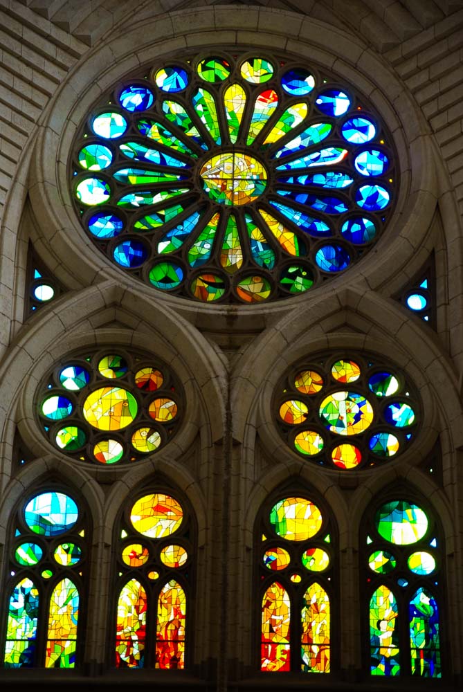 vitrail dans la Sagrada Familia