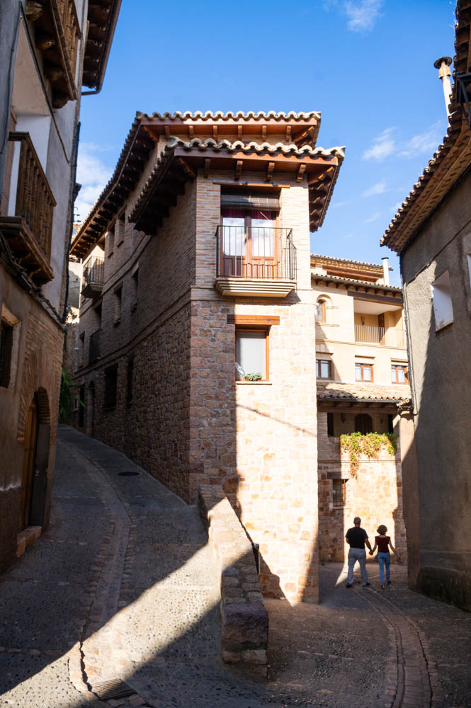 Visite du village d'Alquezar