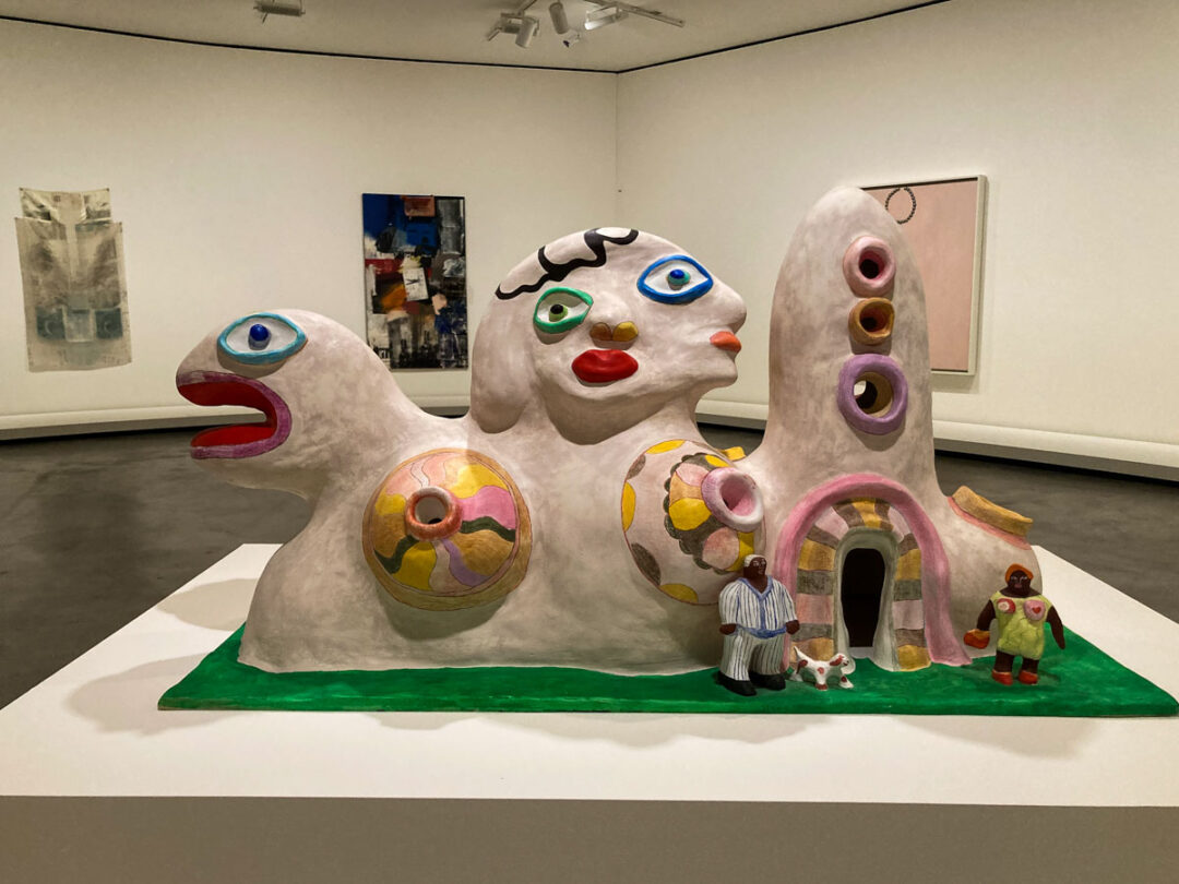 oeuvre de Niki de Saint Phalle au musée Guggenheim de Bilbao