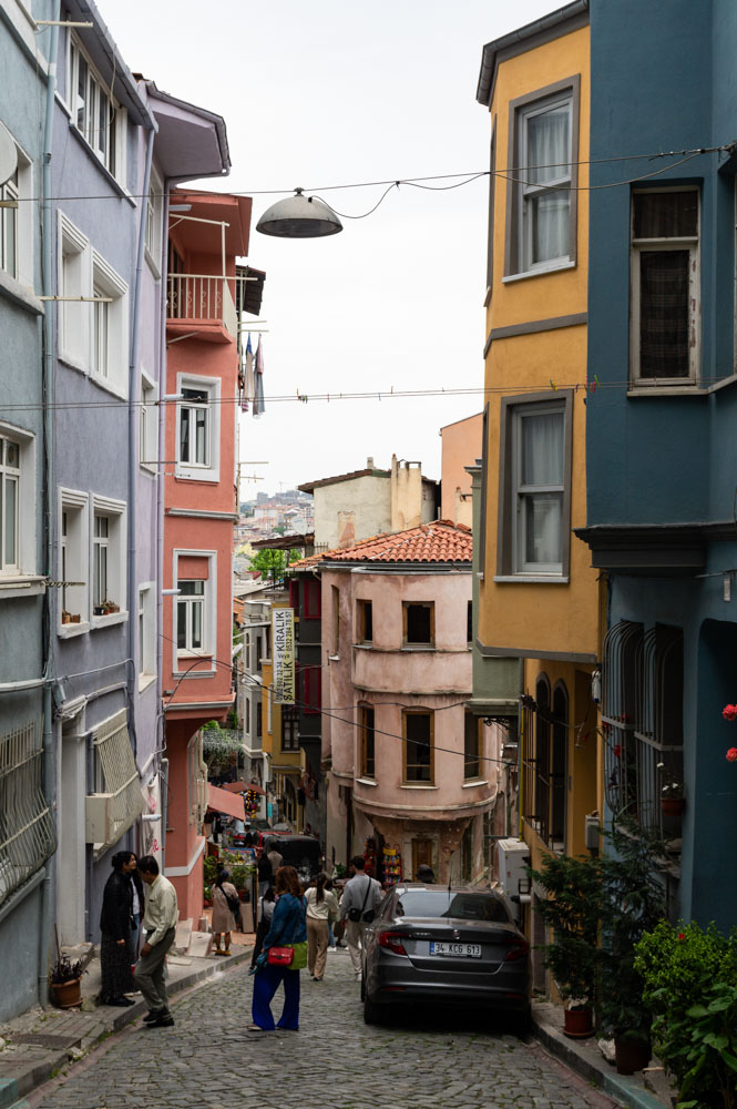 les rues colorées des quartiers de Balat et Fener