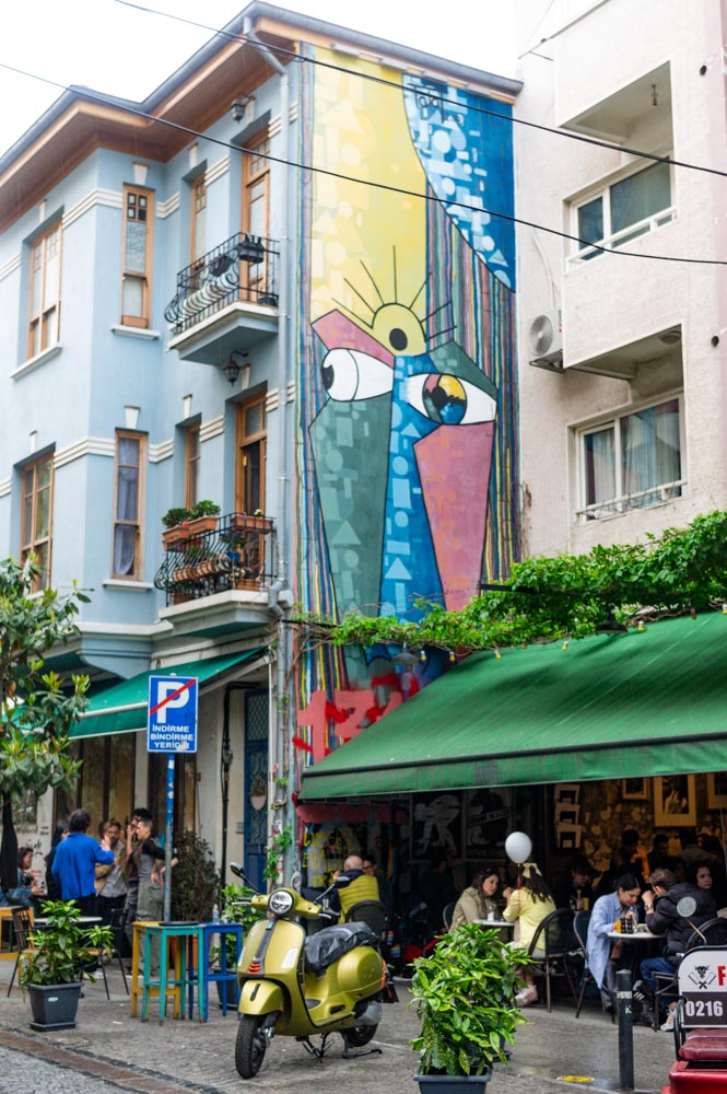 balade street art dans le quartier de Kadikoy