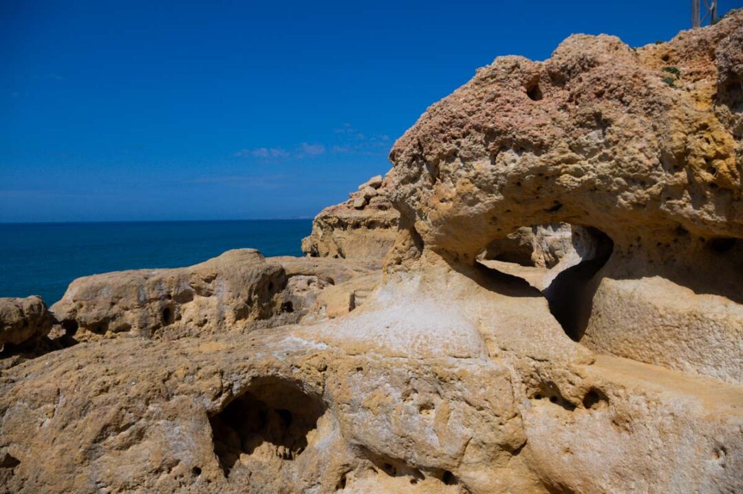 l'Algar Seco près de Carvoeiro en Algave