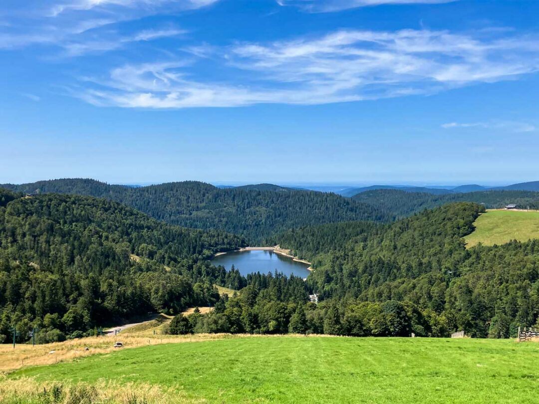 lac de montagne dans les Vosges