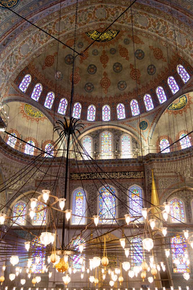 intérieur de la Mosquée Bleue à Istanbul