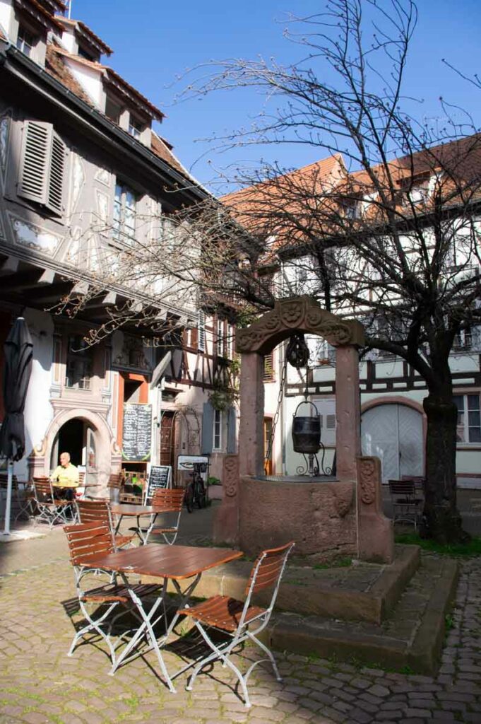 la place du Marché aux Poissons à Sélestat