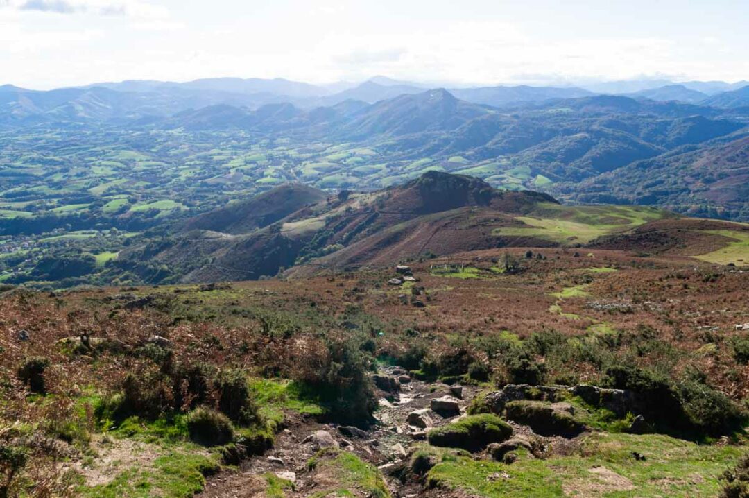 Randonnée pour monter au sommet de la Rhune