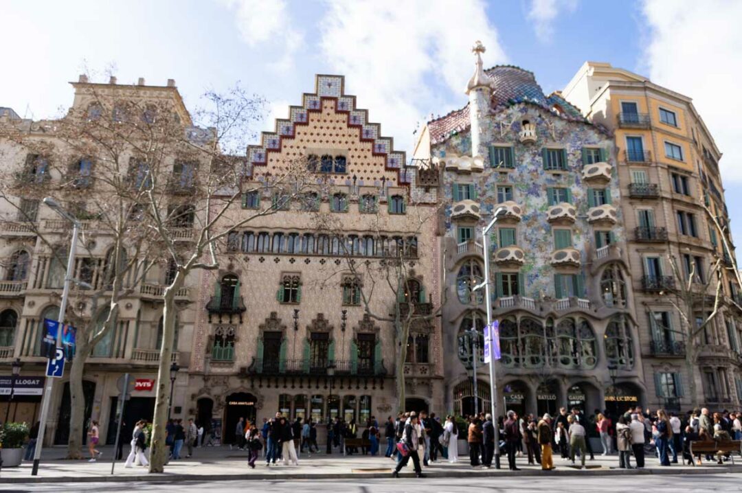 la casa Amatller et la Casa Batllo sur le Passeig de Gracia à Barcelone