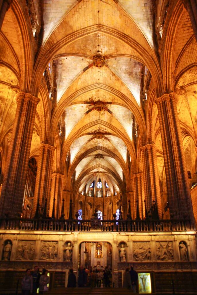 Intérieur de la cathédrale de Barcelone