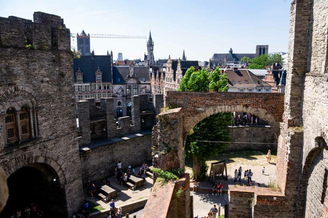 Visite du Château des Comtes de Flandres à Gand