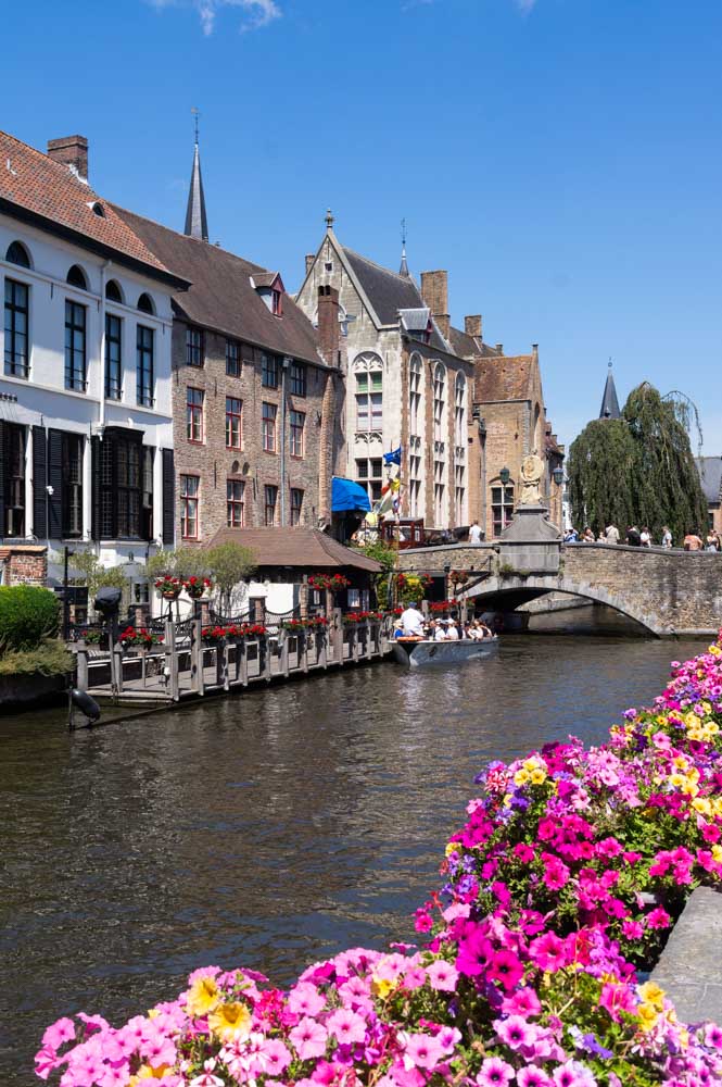 balade le long des canaux de Bruges