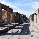 la Rue de l'Abondance à Pompei